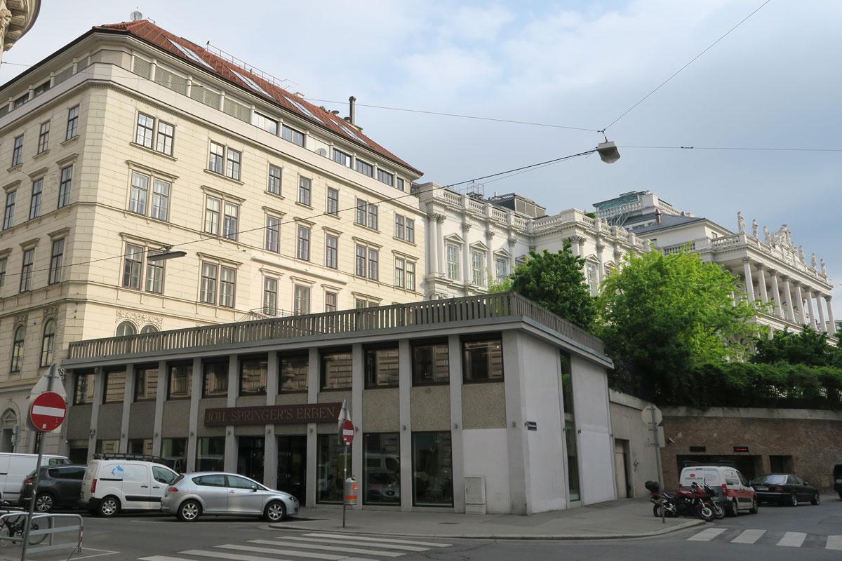Budynek zabytkowy w Wiedniu